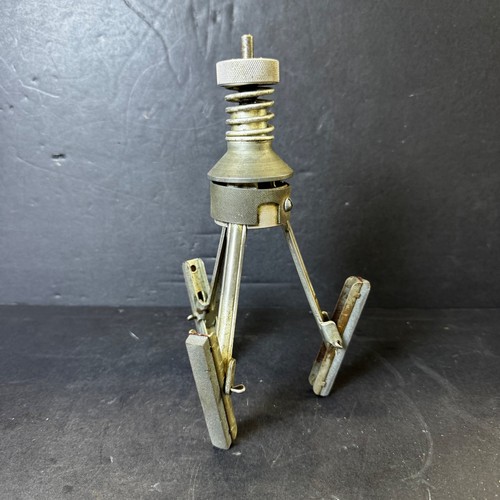 Vintge small engine cylinder - engine,
